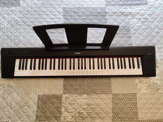 Teclado Yamaha Piaggero NP-35