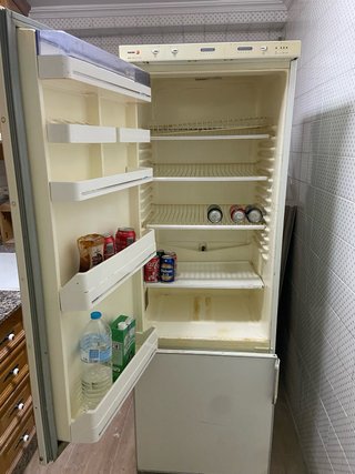 Frigorífico blanco