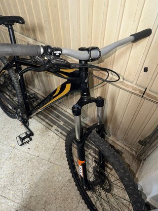 Bicicleta Montaña specialized 26”