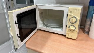 Microondas blanco