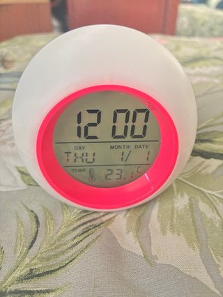 Reloj Despertador Digital con Luz y Temperatura