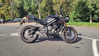 Triumph Street Triple R