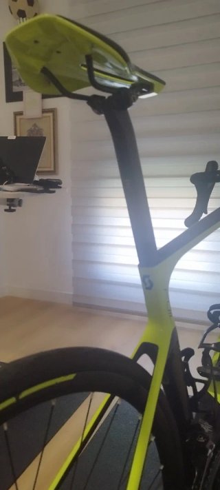 Bicicleta de Carretera Scott