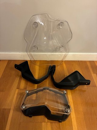 Cúpula, Cubre Faro y Paramanos BMW F 850 GSA