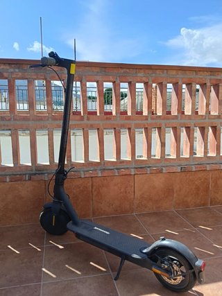Patinete Eléctrico Negro