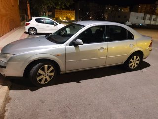 Ford Mondeo 2001