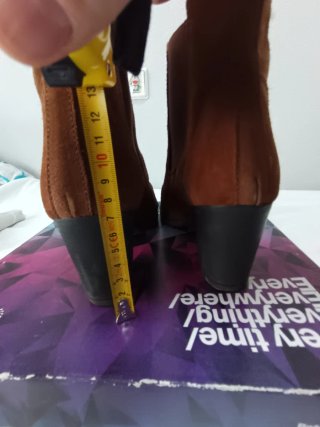 Botines de ante camel