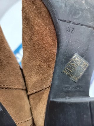 Botines de ante camel