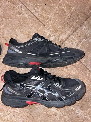 ASICS Gel-Venture 6 Zapatillas Running Negro/Rojo