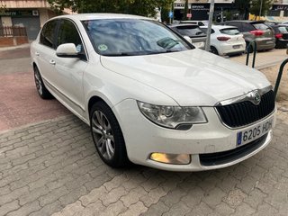 Skoda Superb 2012