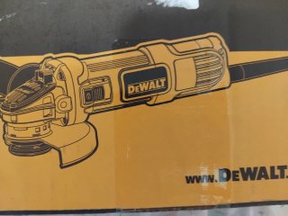 Amoladora Radial DeWalt DWE4157 NUEVO