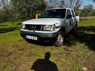 Nissan Navara 2001