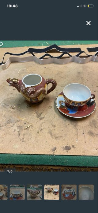 Set de Té de Cerámica con Relieve de Dragón