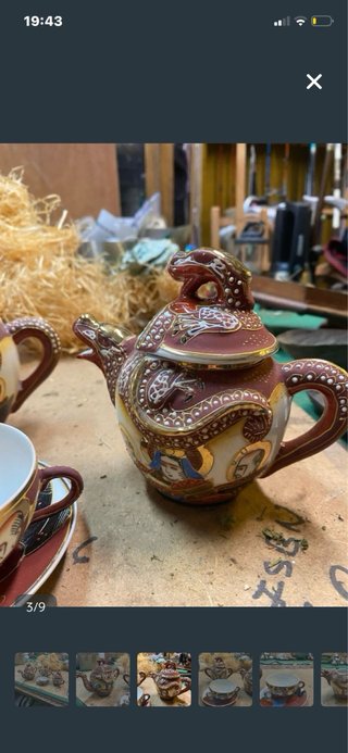 Set de Té de Cerámica con Relieve de Dragón
