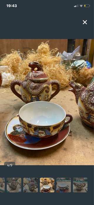 Set de Té de Cerámica con Relieve de Dragón