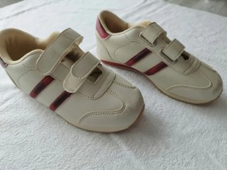 Zapatillas Mujer Talla 35 Blancas y Rojas