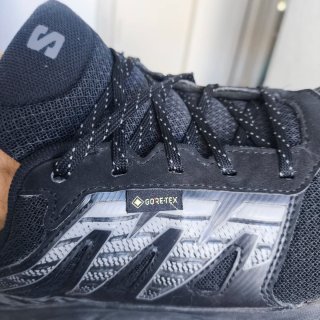 Zapatillas Salomon Gore-Tex Negras