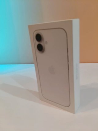 Cable de Carga iPhone 17  y Caja