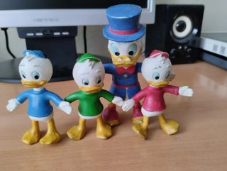 Set de 4 Figuras de Patos Disney