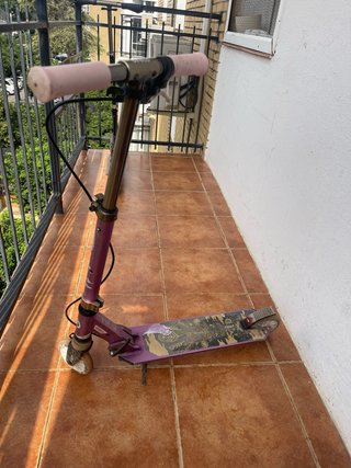 Patinete Decathlon morado
