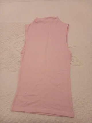 Camiseta sin mangas rosa