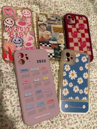 Cover per iPhone 11 molto originali.