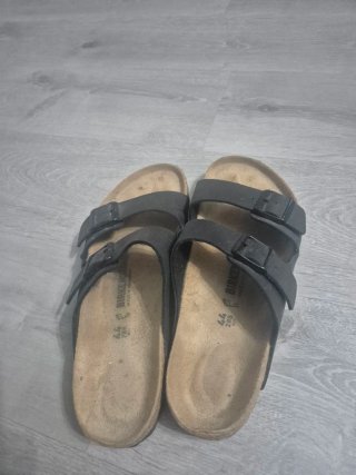 Sandalias Birkenstock Talla 44 Negras/Beige