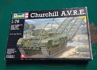 Maqueta Revell Churchill A.V.R.E. 1:76