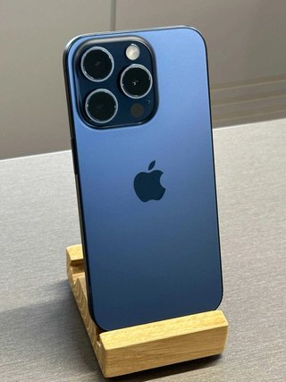 iPhone 15 Pro 128GB Todo Original con Garantía