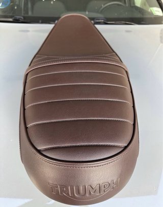 Asiento Triumph Bonneville Marrón Chocolate