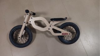 Bicicleta de madera WOOMAX