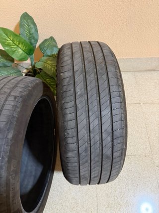 Michelin Primacy 4 235/45 R20 100V