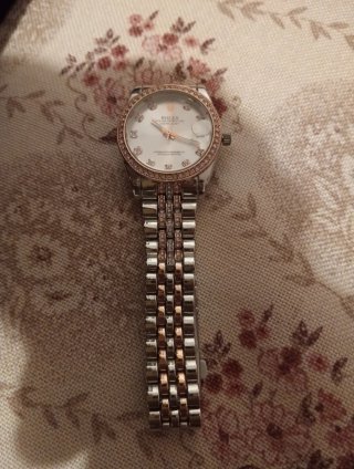 Reloj Rolex Datejust Plateado y Dorado