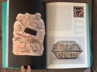 Venerades i temudes: el poder femení en l'art i...