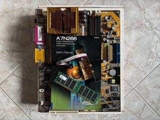 Asus A7N266, AMD Athlon(TM) XP 1800+, 256MB DDR