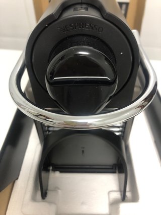 Cafetera Nespresso Pixie Krups NUEVA