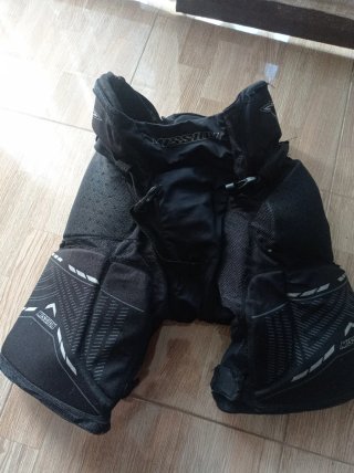 Pantalón protección hockey