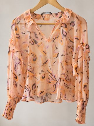 Blusa estampada volantes manga larga