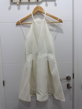 Vestido blanco elegante Zara