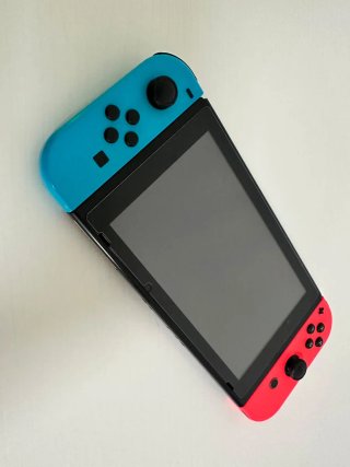 Nintendo Switch Azul y Rojo