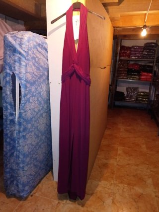 Vestido largo morado fiesta