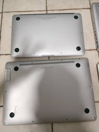 Confezione da 6 portatili Apple MacBook