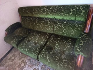 Divano Vintage in Tessuto Verde