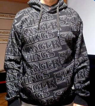 Sudadera Stranger Things Original serie Netflix