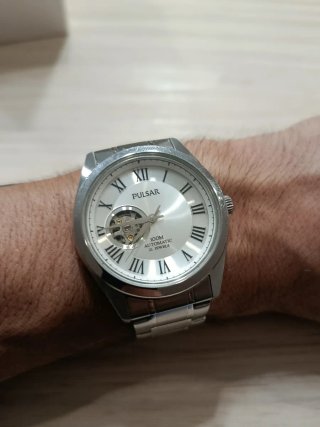 Reloj Pulsar Automático Esfera Blanca