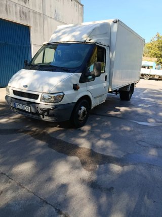 Ford E-Transit 2010