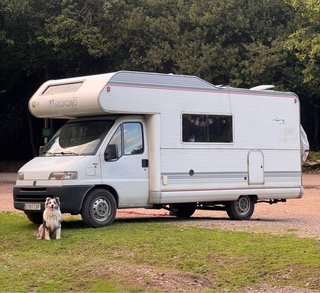 AUTOCARAVANA MONCAYO 2.5 TDI A/C - GLP- 6 PAX