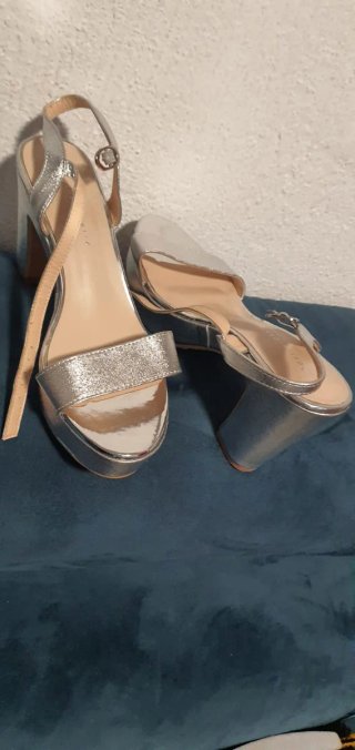 Sandalias Plataforma Plateadas Talla 40