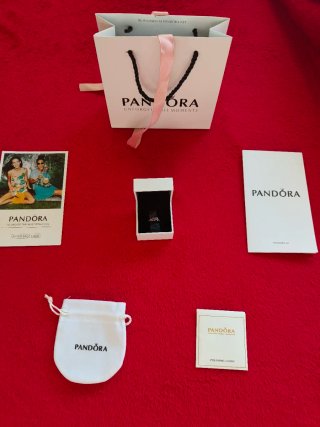 Anillo Pandora Rosa de la Bella y la Bestia