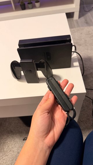 Nintendo Switch Azul/Rojo + Juegos